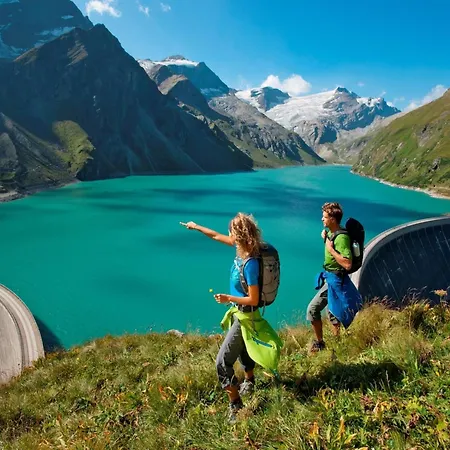 In Near Slopes, Cleaning Included * Maishofen